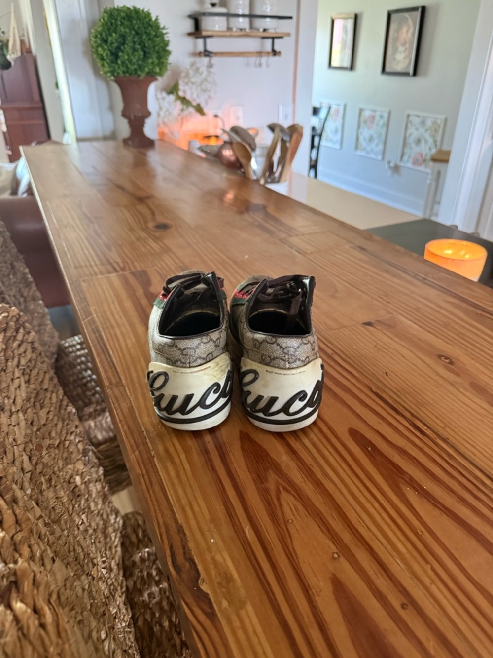 Gucci Beige Monogram Sneakers with Red and Green Stripe - Picture 2 of 10